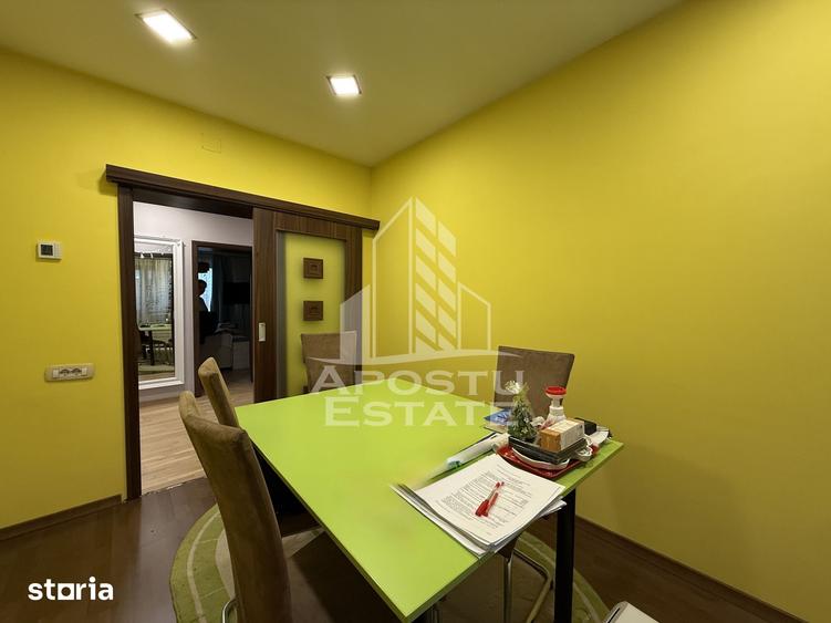 Apartament cu 3 camere decomandat în Lunei