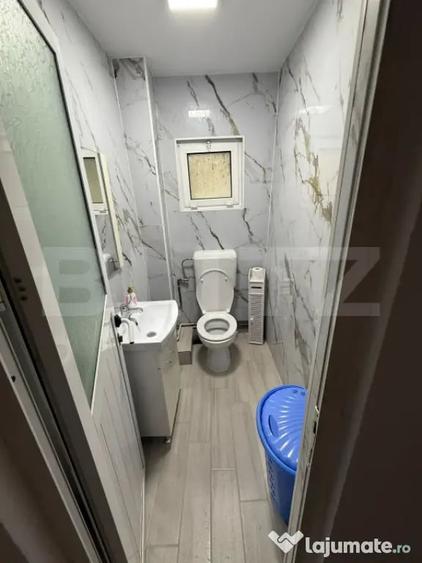 Apartament cu 3 camere decomandat, mobilat în Micro 11