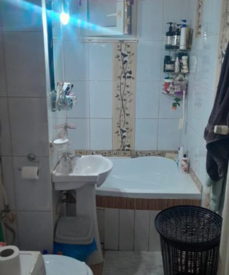 Apartament 3 camere ,58 mp, zona Gheorgheni Piata Hermes - 2