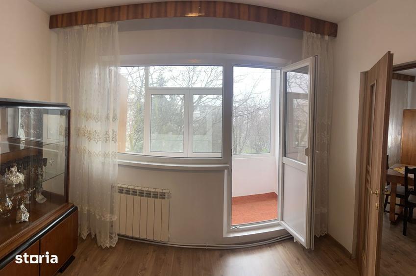 Apartament cu 2 camere semidecomandat în Central