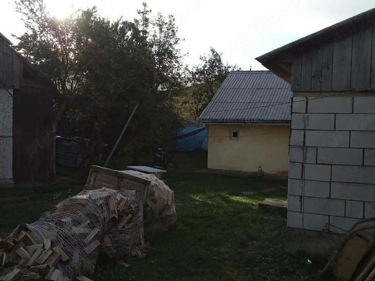 Casă individuală cu 2 camere cu Teren 500 Mp în Central