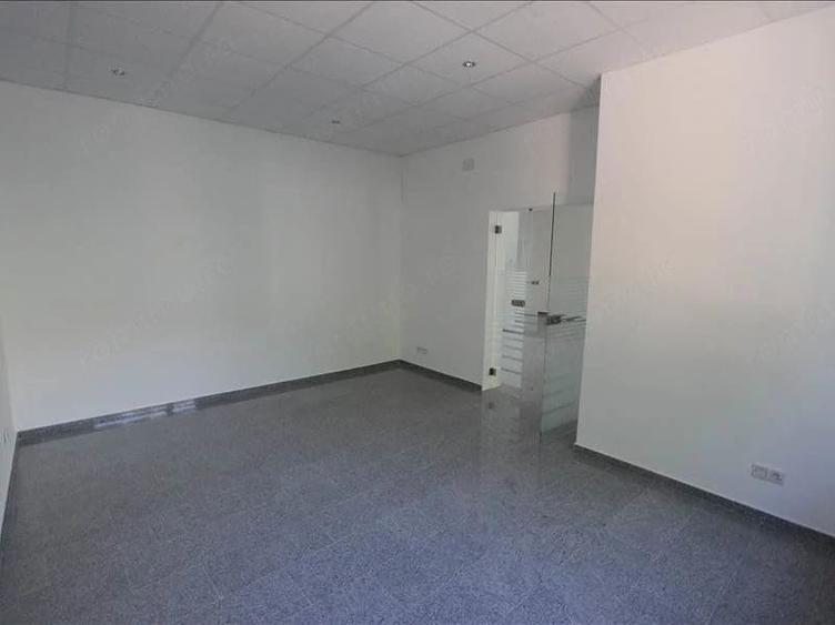 Spațiu comercial, de 100 mp, în Ultracentral