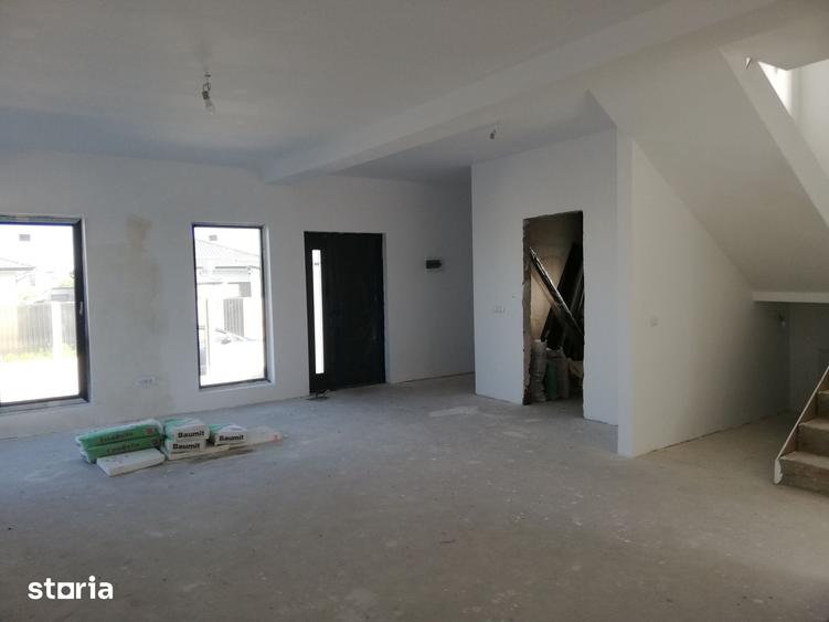 Pantelimon Ilfov,p+1,5 camere 3 bai ,285mp proprietate,asfalt aproape - 9