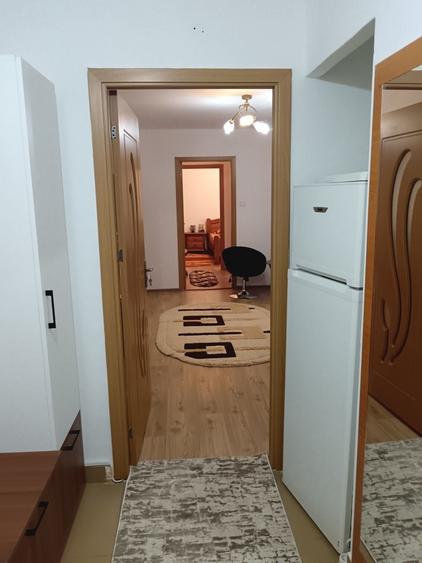 Apartament 2 camere de vanzare - 2