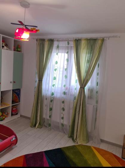 Casă cu 4 camere cu Teren 350 Mp în Cățelu