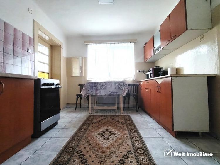 Casă individuală cu 6 camere cu Canalizare în Gară