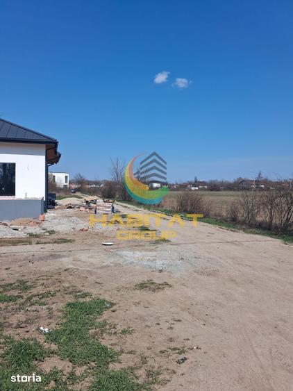 Teren de 3756 mp, în Central