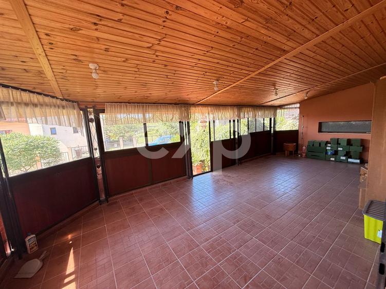 Casă individuală cu 7 camere cu Teren 1008 Mp în Ștefănești