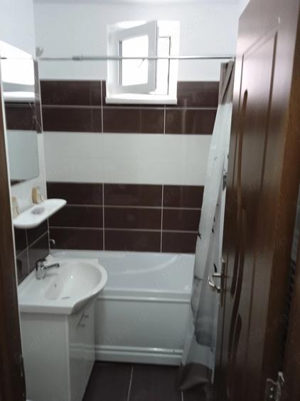 Apartament cu 2 camere semidecomandat în Calea Romanului