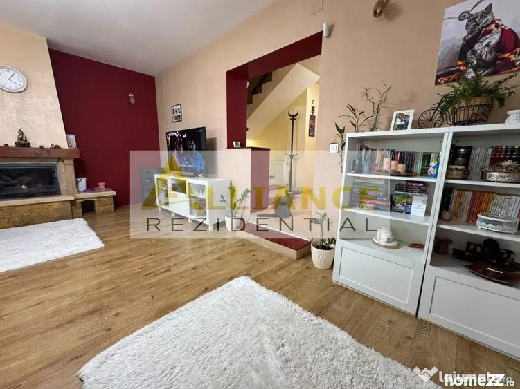 Casă cu 7 camere cu Teren 1086 Mp în Frumușani
