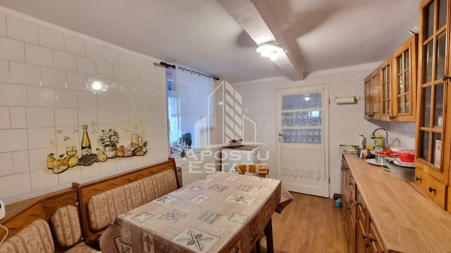 Casa individuala, teren generos, 800mp, zona Mehala - 2