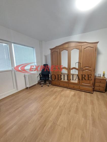 Apartament cu 2 camere decomandat în Dristor