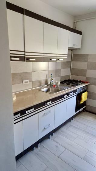 Apartament 2 camere,etaj 2,complet mobilat și utilat, 2 locuri parcare - 4