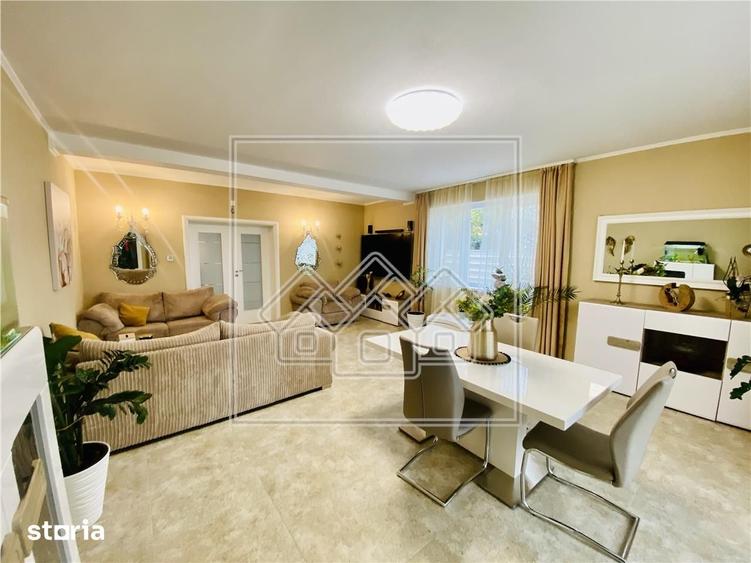 Casă cu 4 camere cu Teren 450 Mp în Calea Dumbrăvii