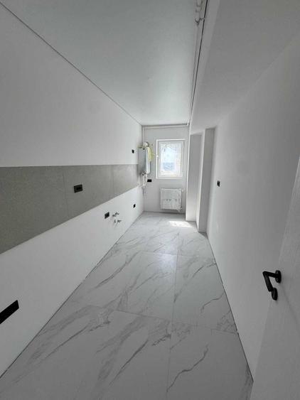 Apartament cu 2 camere semidecomandat, mobilat în Titan