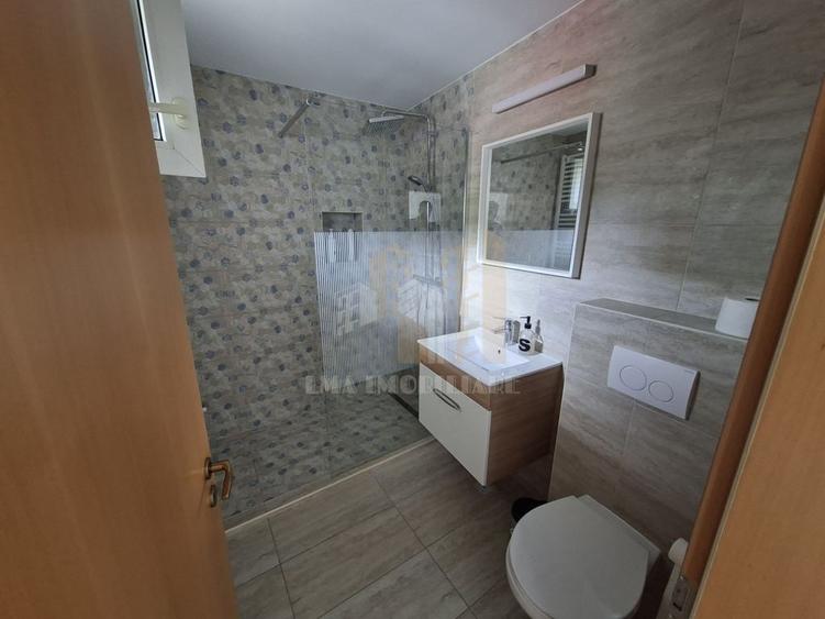 Casă cu 2 camere cu Teren 317 Mp în Schei