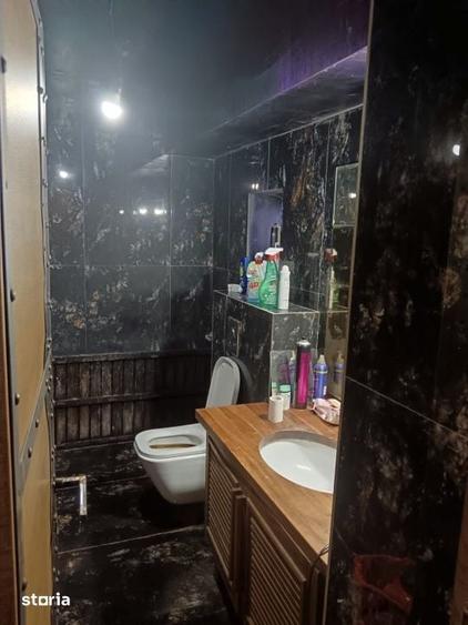 Apartament cu 4 camere decomandat în Titulescu