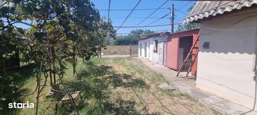 Casă cu 3 camere cu Teren 289 Mp în Central