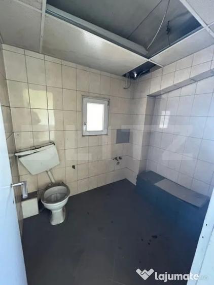 Spațiu comercial, de 390 mp, în Central