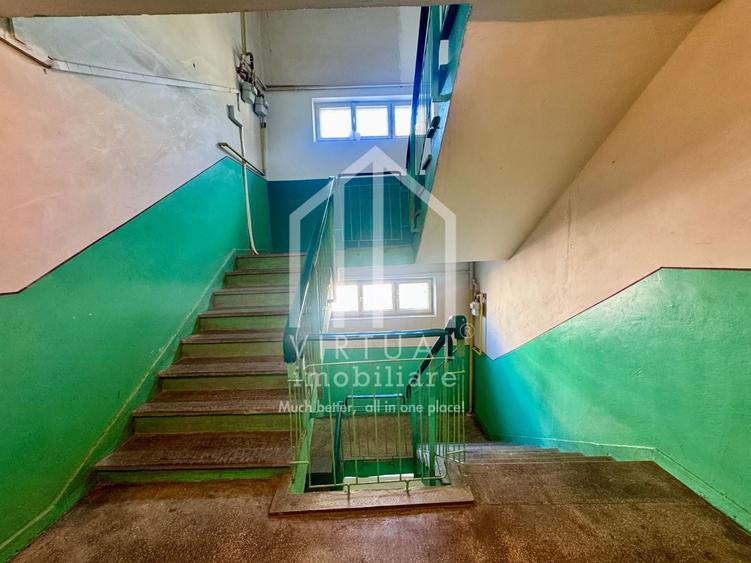 Apartament cu 4 camere decomandat, mobilat în Calea Dumbrăvii