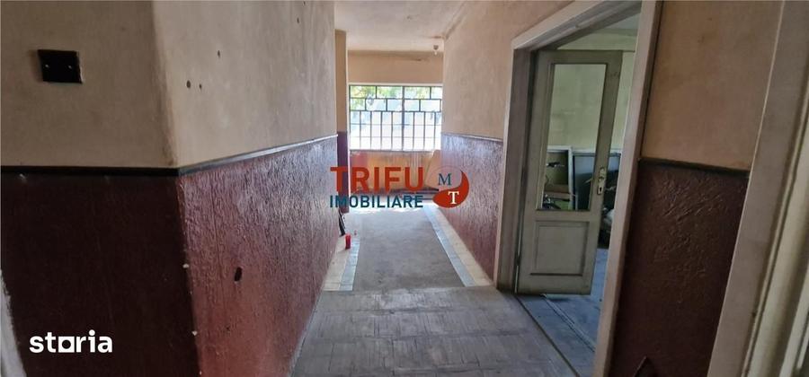 Casă cu 4 camere cu Teren 323 Mp în Central