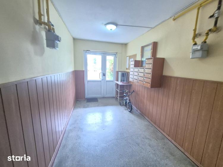 Chirie 2 Camere semidecomandat zona Florilor Str Violetelor etaj 1 - 6