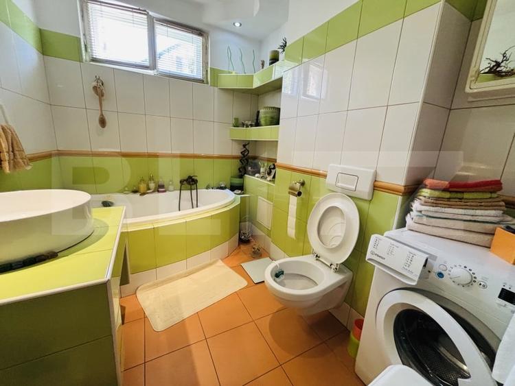Apartament cu 3 camere decomandat, mobilat în Centrul Istoric