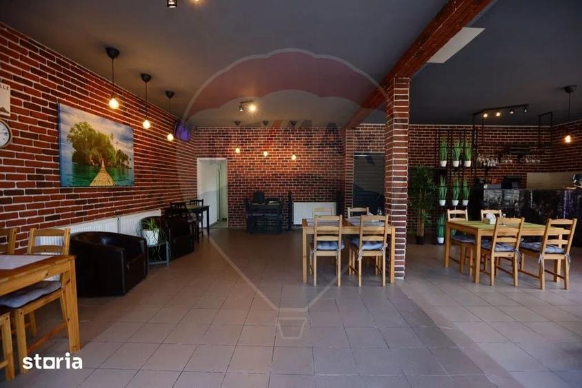 Spațiu comercial, de 200 mp, în Vărbila