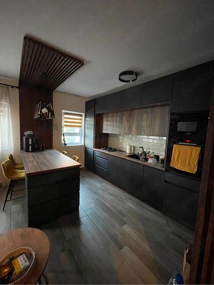 Apartament cu 2 camere decomandat în Lugojului