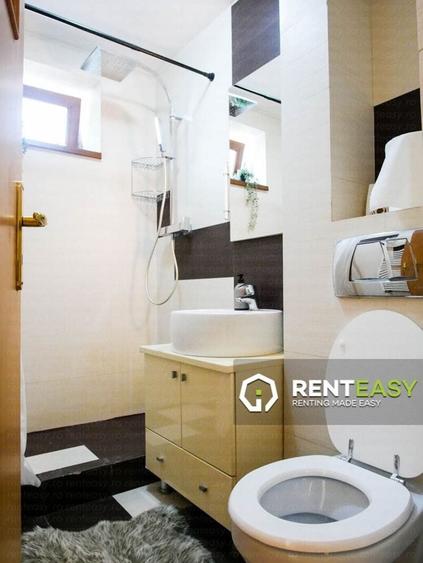 Apartament cu 2 camere decomandat în Central
