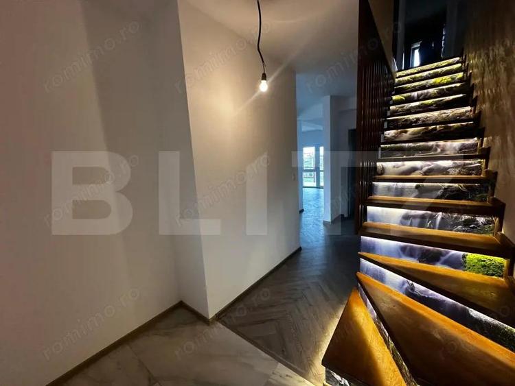 Casă cu 4 camere cu Teren 300 Mp în Central