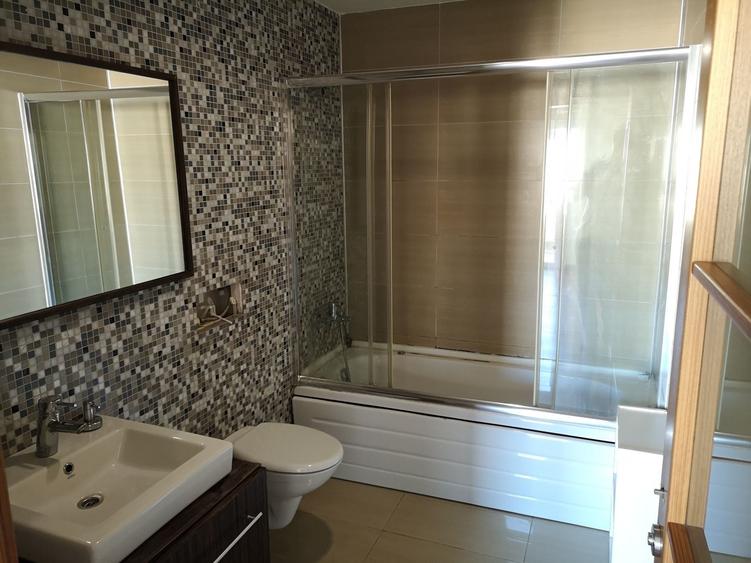 Apartament cu 2 camere decomandat în Ștefăneștii de Jos