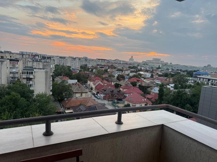 Apartament cu 2 camere decomandat în Timpuri Noi