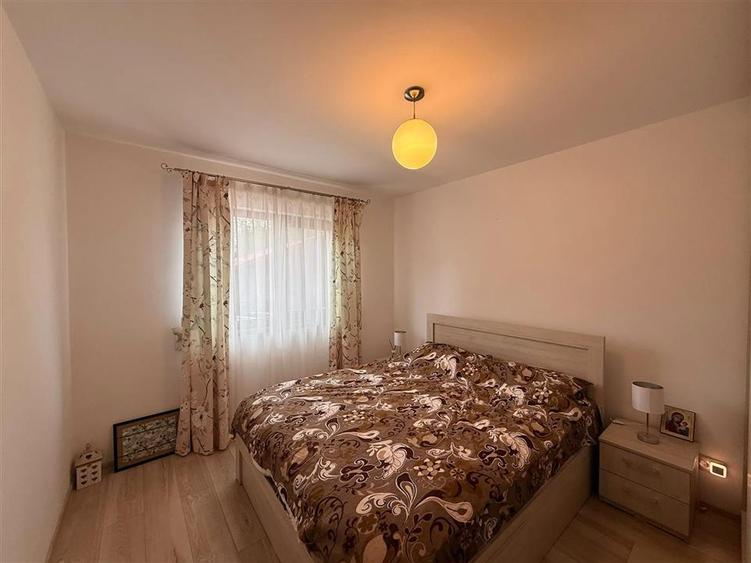 Apartament cu 2 camere decomandat în Valea Lupului