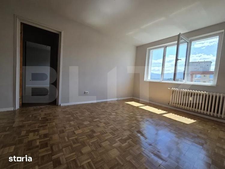 Apartament cu 2 camere semidecomandat în Central
