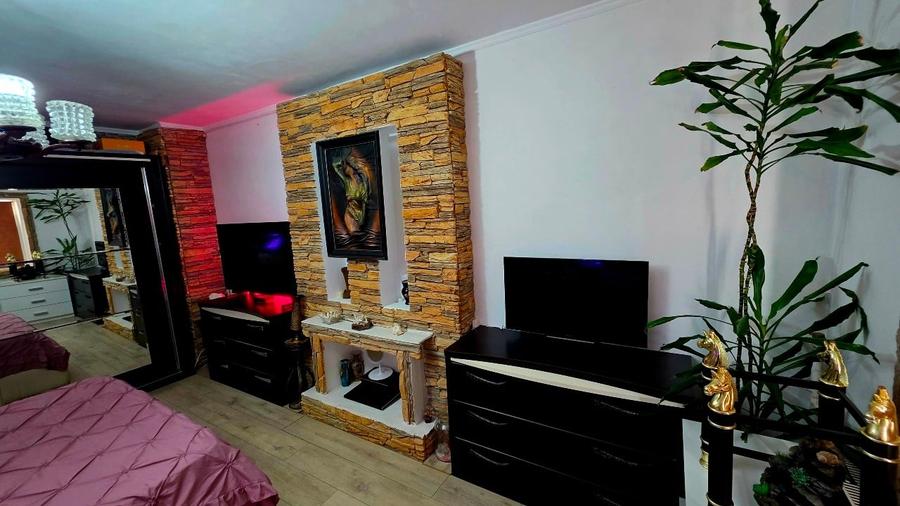 Apartament cu 2 camere decomandat în Km 4-5
