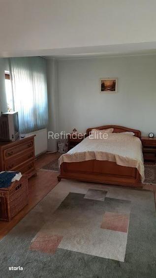 Casă cu Teren 785 Mp în Obor