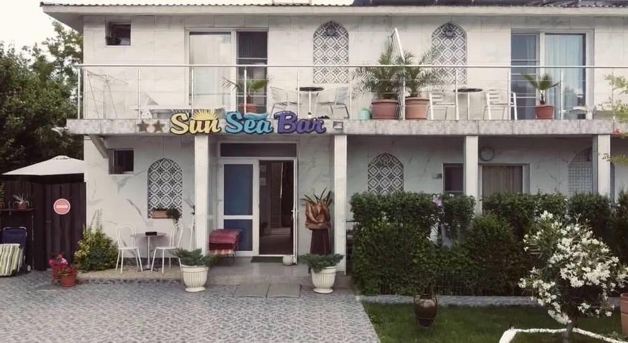 Casă individuală cu 5 camere cu Canalizare în Central