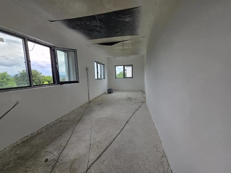 Casă cu Teren 615 Mp în Vernești