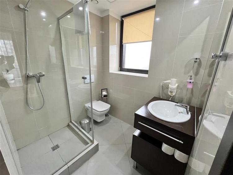 Apartament cu 4 camere decomandat, mobilat în Poiana Brașov
