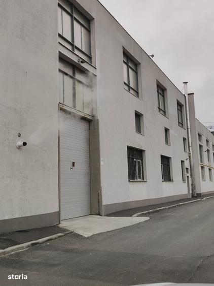 Spațiu comercial, de 500 mp, în Bartolomeu