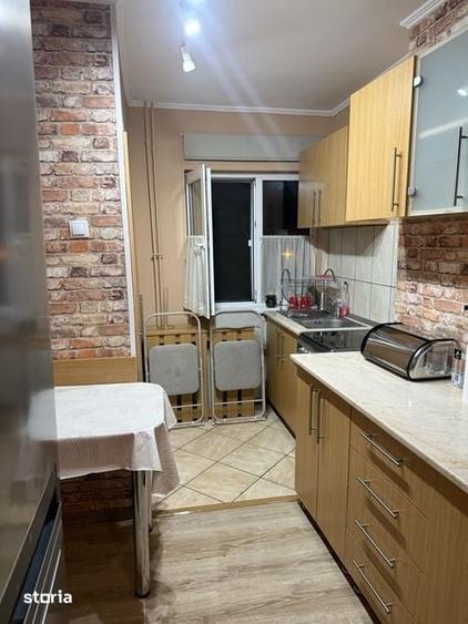 Apartament cu 2 camere semidecomandat în Calea Aradului