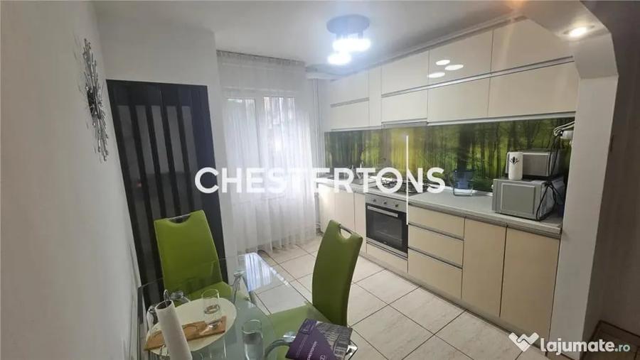 Apartament cu 3 camere decomandat în Gorjului