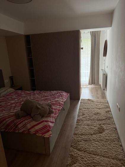 Apartament cu 3 camere decomandat, mobilat în Nord