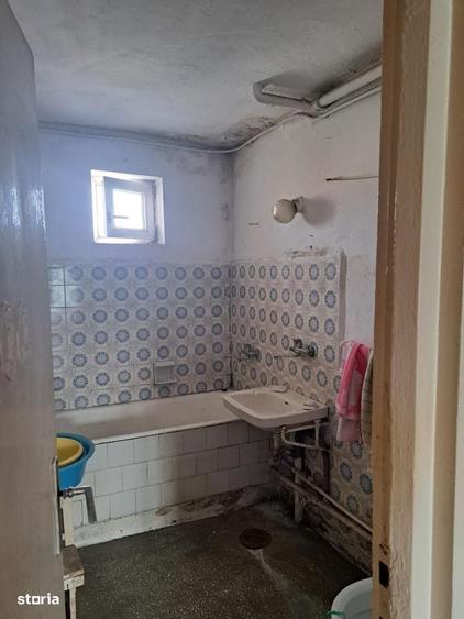 Apartament de vanzare 2 camere , Str Paulesti , et 3 , 51.800 euro neg - 1