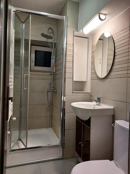Apartament cu 4 camere decomandat în Ultracentral