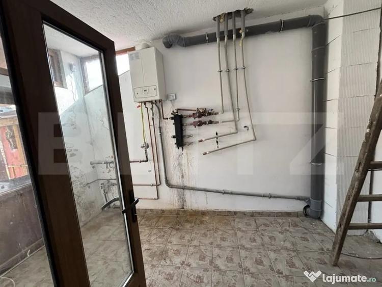 Spațiu comercial, de 480 mp, în Central