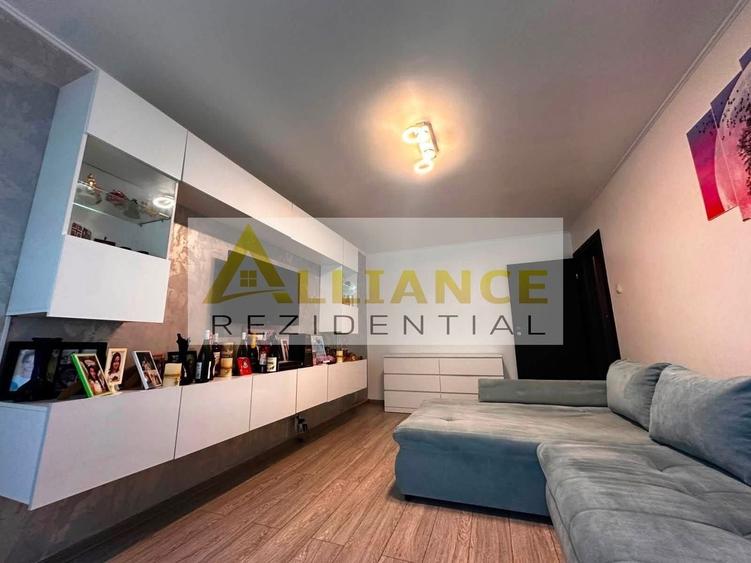 Apartament cu 3 camere decomandat, mobilat în Apărătorii Patriei