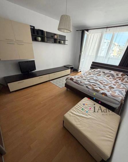 Apartament cu 2 camere decomandat, mobilat în Craiter
