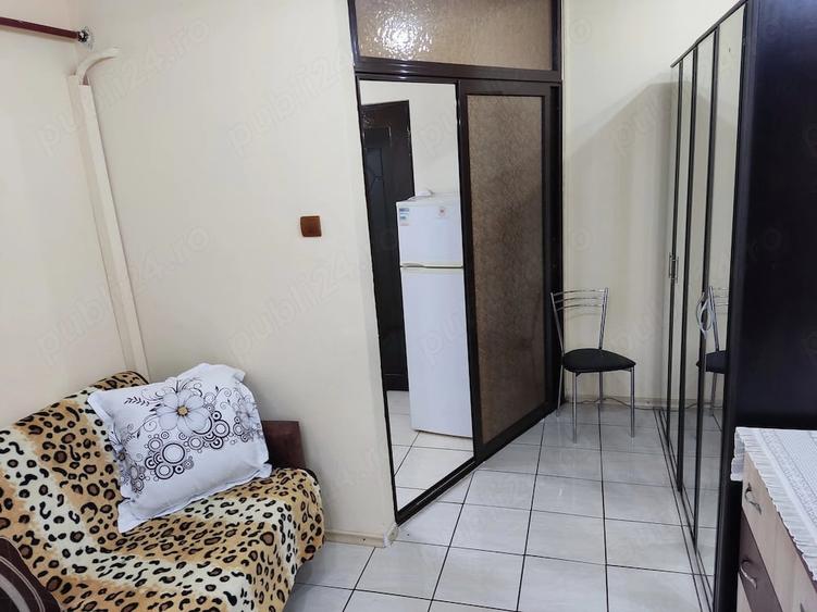 Apartament cu 2 camere decomandat în Micro 19